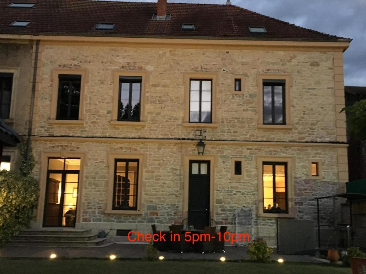 Les Tourelles Otel Dış mekan fotoğraf